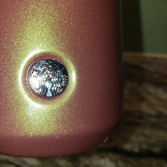 Starbucks 2022 Holiday Glitter Sheen ‘Iridescent Jewel’ SS Bottle Tumbler - Picture 2 of 5